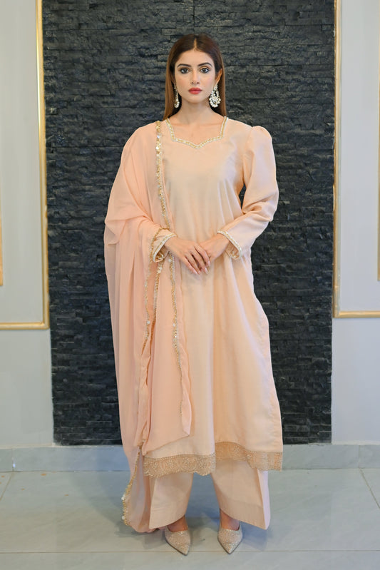 Nooré – Soft Peach