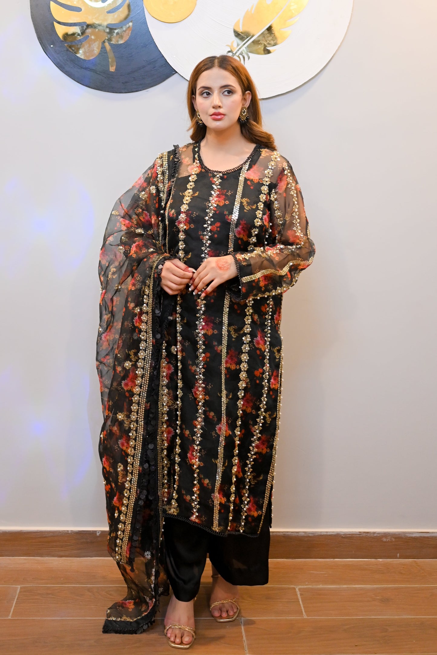 Zohra Noir Deep Black